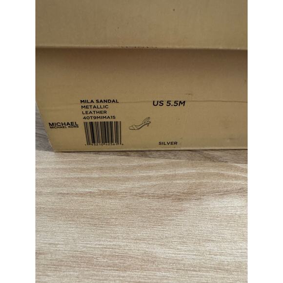 NIB! Michael Michael Kors Mila Metallic Foil Suede Sandal - Picture 4 of 9